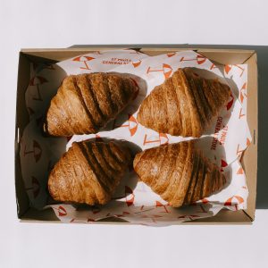 STANDARD CROISSANTS (4)